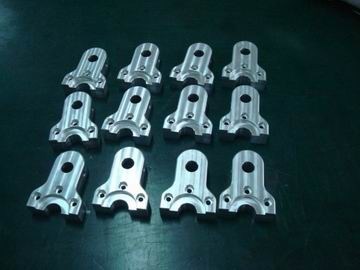 カスタマイズされた CNC 精密加工部品 Ra1.6 Ra0.8 3 軸と 0.005 mm
