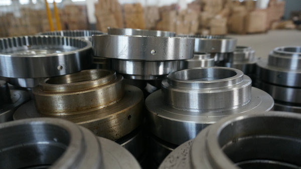 沖合いの機械類のための標準外 CB DIN 35CrNiMo のフランジ リング CNC の機械化の部品